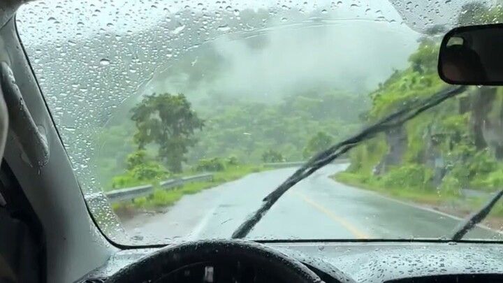 बरसात का मौसम