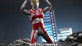 Crooked Mouth God of War is coming 11 reprint SHF Ace Ultraman SHF real bone sculpture Tiga Ultraman