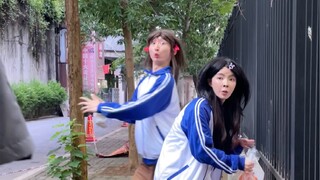 ความรู้สึกแห่งความสุขล้นทะลักล้นไปทั่วหน้าจอ