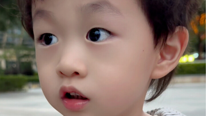 Are Korean numbers really this complicated? It’s making even the kid dizzy…