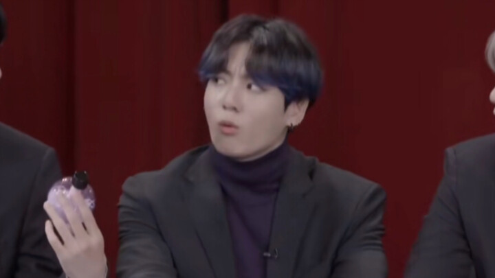 [BTS] Jungkook tries to avoid speech but failed eventually