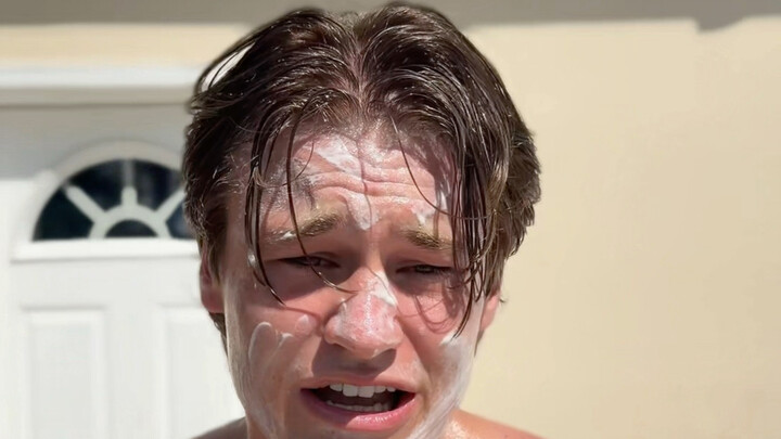 What was it like waiting for sunscreen to dry when you were a kid...?