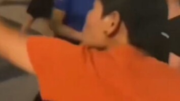 Dùng phép thuật đánh bại phép thuật