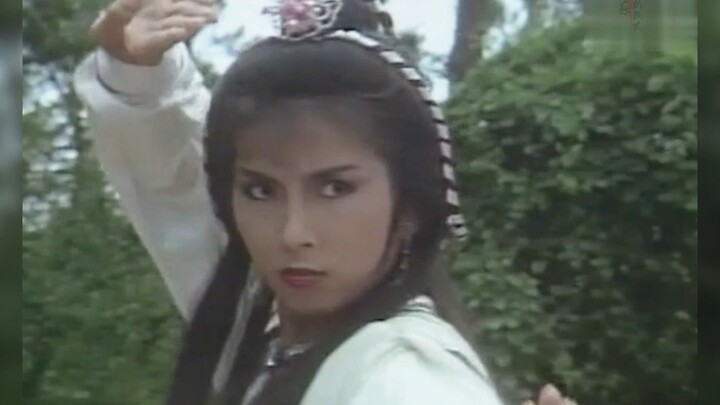 Wan Ziliang's last martial arts film in Hong Kong. Chan Soo Chu was incredibly beautiful. Do you sti