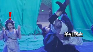 全世界的笑话已吻上敖瑞鹏
