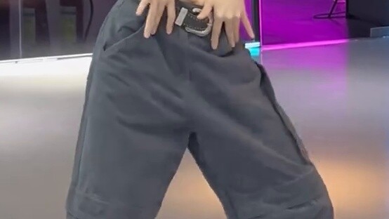 This leg lift is really crazy