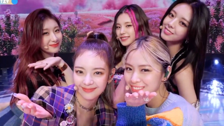 【ITZY】Sooo LUCKY 初舞台 ｜好喜欢甜美梯梯