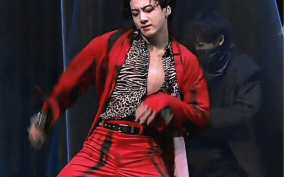 “今晚给你喷漆”