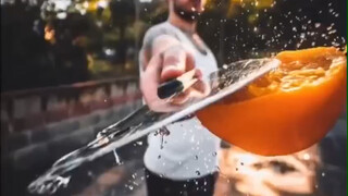 من الأفضل التقاط صور جيدة بدلًا من فعل أشياء جيدة. اتضح أن المصورين جميعًا وحوش.