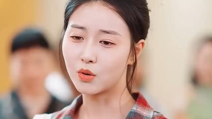 从捡垃圾维生到全国高考榜首，她用 750 分让养女状元宴沦为笑话【觉醒当天，世上再无我】