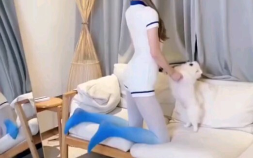 Jumping Sister Collection