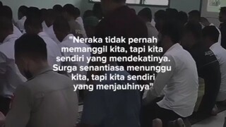 "lebih baik dipaksa masuk surga daripada sukarela masuk neraka"