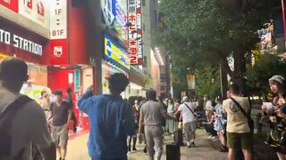 y2mate.com - 4K HDR秋葉原 散歩 Akihabara Night Walk 20240922_360P