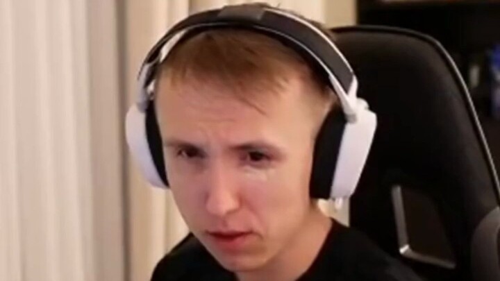 [CSGO] 4 Hours of Intense Play? Ropz Takes on the Solo Flowerbed Challenge, Praises Chinese Players