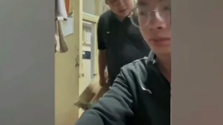 พูดสิ!! ใครโยนของกินอร่อยๆ ของฉันไปเนี่ย ฮ่าๆ #ดูทีไรก็หัวเราะทุกทีจนปวดท้อง #รวมประสบการณ์โซเชียลเด