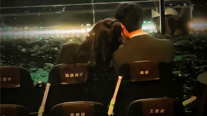 What are you doing backstage?! Help! The Chinese entertainment industry is about to face an earthqua