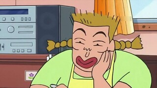 [Crayon Shin-chan] Shin-chan bersenang-senang makan kue buah stroberi buatan tangan, membuat es krim