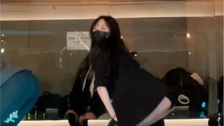 【Korean Dance Studio】Please allow me to take a break for a few days as I feel uncomfortable. Thank y