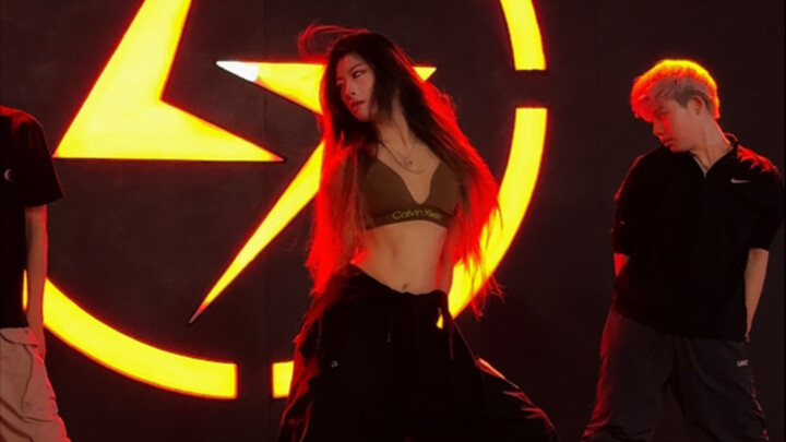 Like JENNIE - Pu Pu Choreography