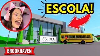 TRANSFORMEI MINHA CASA em UMA ESCOLA no BROOKHAVEN!!! - ROBLOX
