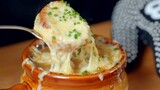 French onion soup by Bingbing and Babish