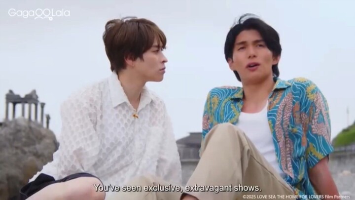 Boyfriends try long distance (but failing miserably, so now they travel to see each other!)