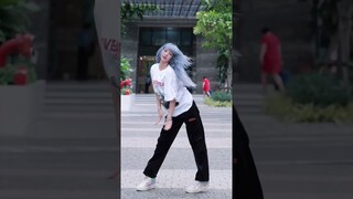 Này không phải trend, này là vũ điệu “hất tóc” #Shorts