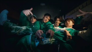 ตกใจสุดๆ กับแนวคิดของมิวสิกวิดีโอ Lalali เลย (พวกนายกล้าพูดจริงๆ) ขอเสียงปรบมือให้กับเหล่าไซฮั่นผู้ย