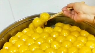 《粘 豆 包》