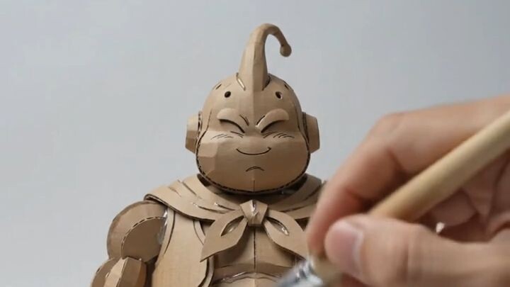 Hands_build_cardboard_Majin_Buu