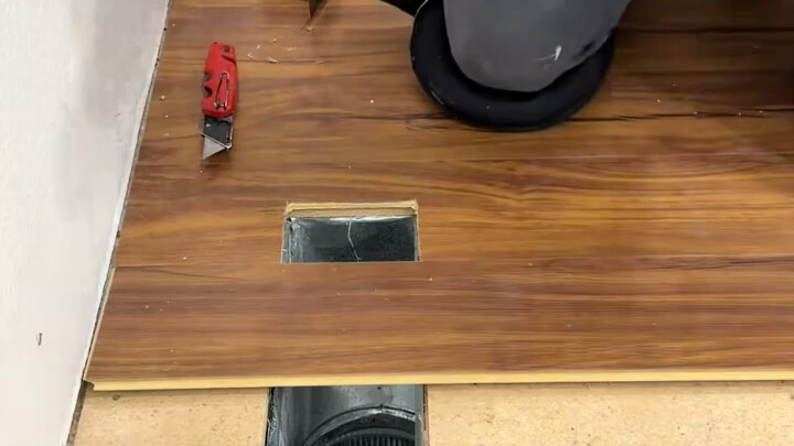 Lắp đặt sàn khóa