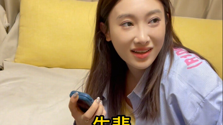 Hay thật đấy, ai mà nghiên cứu ra mấy phong tục này vậy?