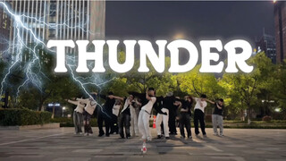 13个克拉闪电速翻SEVENTEEN最新回归Thunder ｜Alo Alo谁能停下来呢！