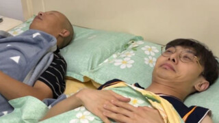 ครั้งแรกที่ฉันนอนกับพ่อของแฟน ฉันตื่นขึ้นมาในห้องของเธอในวันรุ่งขึ้น!