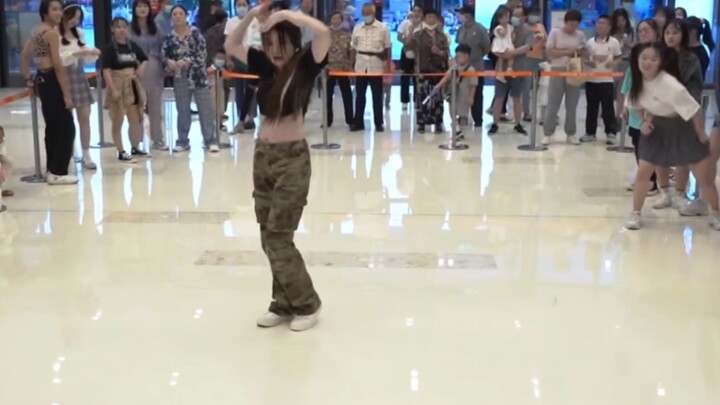 [Random Dance][Taemin] When you are the only one left dancing criminal in the random dance