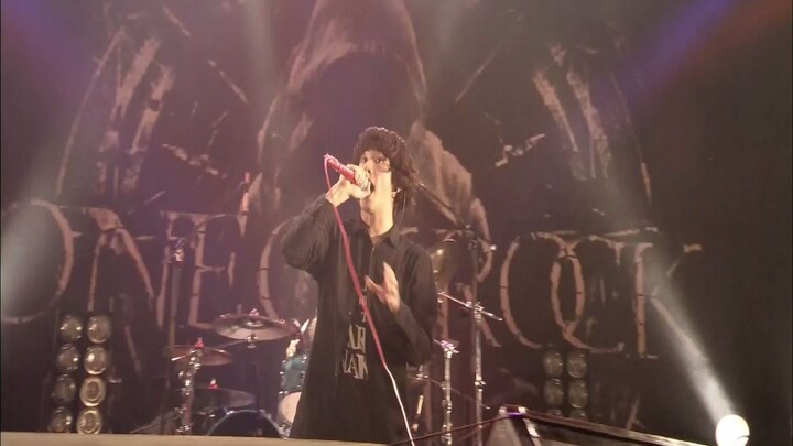 ONE OK ROCK 2015 LIVE with YOU Space Shower