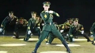All the good-looking little brothers have been handed over to the country