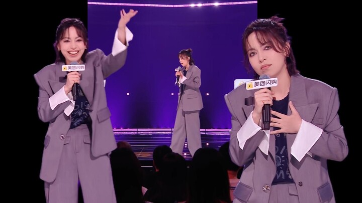 Tiểu Pa trở lại, vui vẻ đùa về tài năng ca múa của người Tân Cương – dù là người hai mặt thì cũng nh