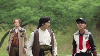 小金人带迪亚波罗离开地球，期待奥特银河格斗第四季女反派登场