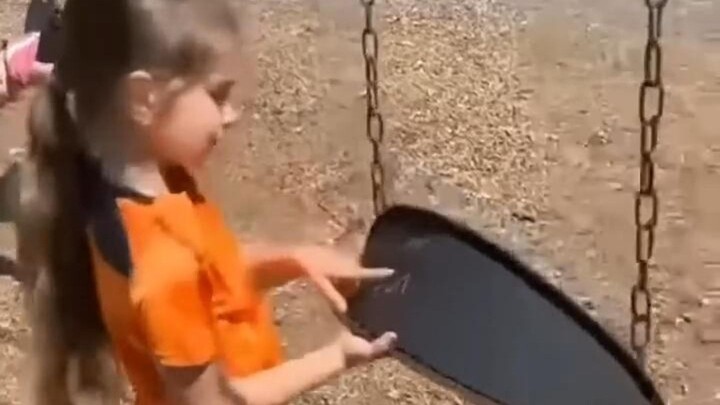 [Chinese Subtitles] Children’s Words Are Uninhibited