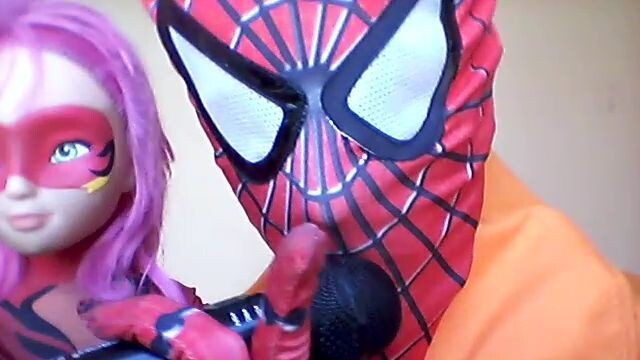 SPIDERMAN E MIRACULOUS LADY DRAGON SAINT SEIYA HADES INFERNO COVERS GABRIEL O MESTRE DOS BONECOS