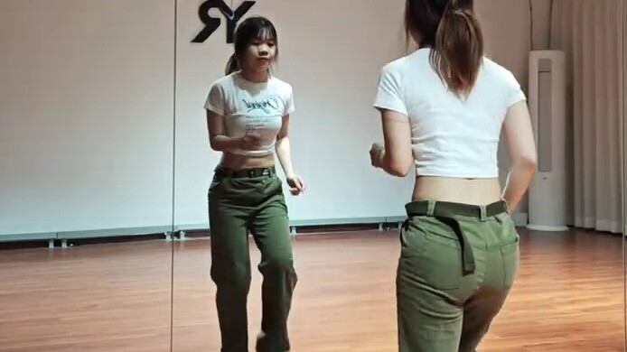 [y-ran]tellme Why is JYP dancing so smoothly? I learned this basic skill, and I probably understand 