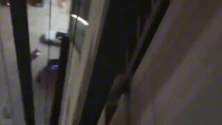 ماو ماو: أنا فقط أخاف أن لا يصدقوني ماو ماو #صوت المشبك #مضحك