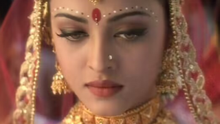 [ภาพยนตร์ผสมผสานเรื่อง Aishwarya Rai] "ฉันจะมองเข้าไปในดวงตาของคุณได้อย่างไร คุณช่างงดงามจนฉันแทบหาย