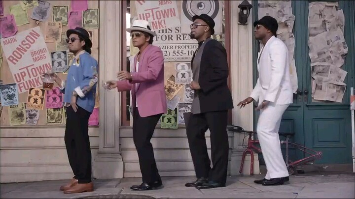 Uptown Funk - Bruno Mars