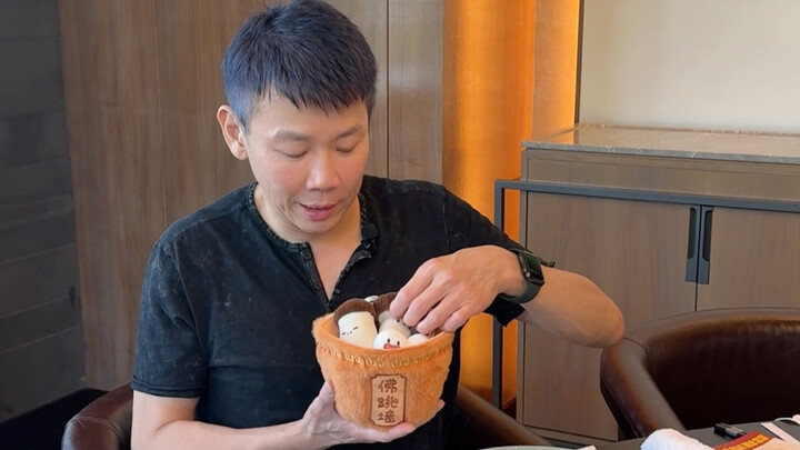 “Triết Lý Đào Mỹ Thực” ở Phúc Châu, dù thời gian quay khá gấp gáp, mình vẫn rất vui khi được thưởng 