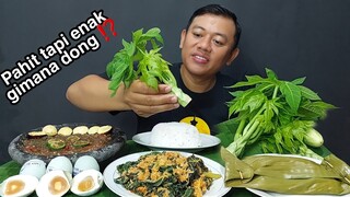 SAMBAL GOANG + LALAPAN DAUN PEPAYA MENTAH + URAP DAUN PEPAYA + PEPES IKAN ASIN + TELUR ASIN