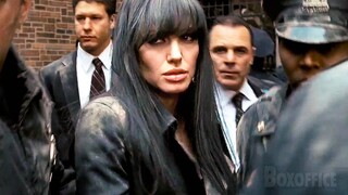 Angelina Jolie has 5 minutes to eliminate the Russian President | Salt | CLIP