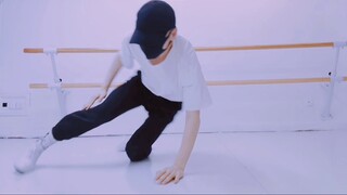 【Toffee】This boy is a little horny! Lisa's new dance "Last Train" cover dance