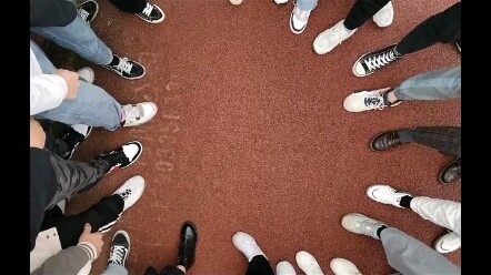 Sebuah kelas yang secara mengejutkan berhasil meloloskan 22 orang dalam ujian masuk pascasarjana!!!